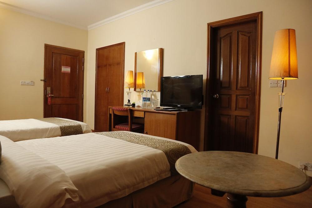 Hotel Swiss Garden Дакка Экстерьер фото